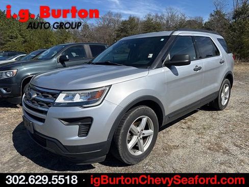 Used 2018 Ford Explorer Base image 3