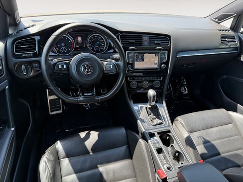 Used 2016 Volkswagen Golf R 4-Door AWD/4WD image 15