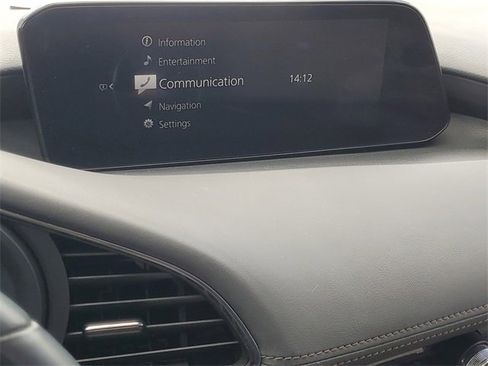 Used 2020 MAZDA MAZDA3 AWD Sedan w/ Preferred Package image 27