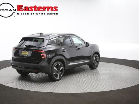 Used 2026 Nissan Kicks SR w/ SR Premium Package AWD/4WD image 43