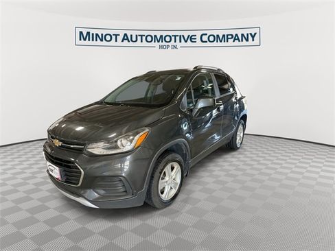 Used 2017 Chevrolet Trax LT image 4