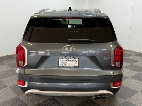Used 2021 Hyundai Palisade Limited image 10