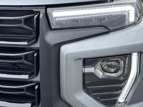 New 2026 GMC Canyon Elevation w/ Convenience Package AWD/4WD image 6