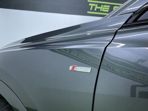 Used 2019 Audi Q8 Prestige image 13