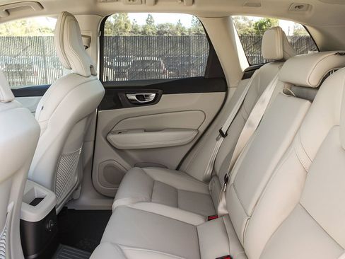 New 2026 Volvo XC60 T8 Ultra w/ Protection Package Premier AWD/4WD image 21