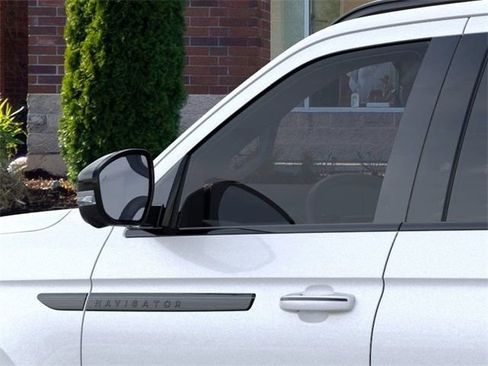 New 2025 Lincoln Navigator Reserve w/ Jet Appearance Package image 20