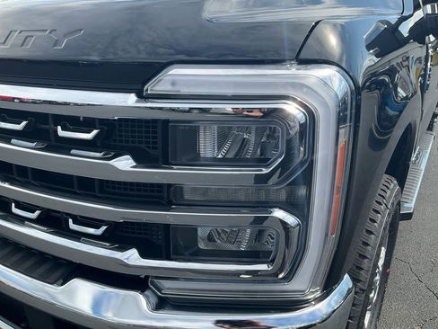 New 2026 Ford F250 Lariat image 9