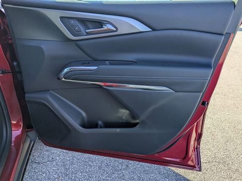 New 2026 Chevrolet Traverse LT w/ LPO, Floor Liner Package image 34