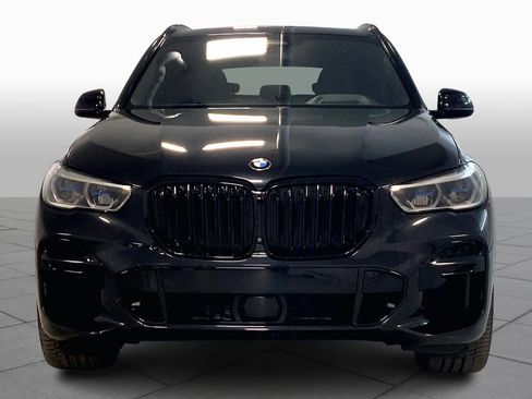 Used 2022 BMW X5 xDrive40i w/ M Sport Package image 3