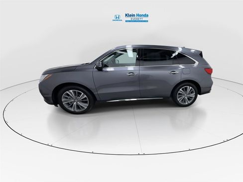 Used 2018 Acura MDX w/ Technology & Entertainment AWD/4WD image 7