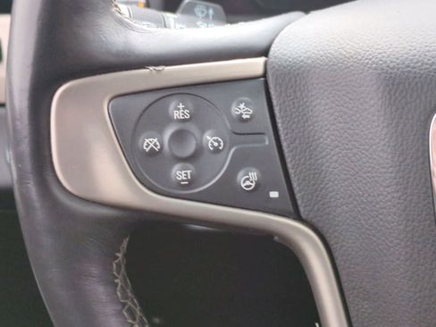 Used 2017 GMC Yukon Denali image 25