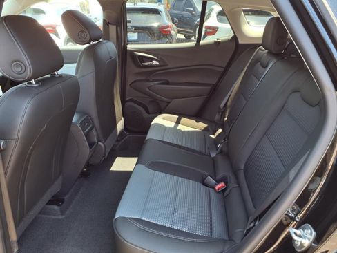 New 2025 Chevrolet Trax LT w/ Driver Confidence Package image 8