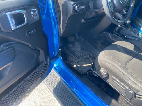 Used 2021 Jeep Wrangler Unlimited Sport AWD/4WD image 10