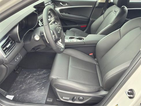 New 2026 Genesis G70 2.5T image 9