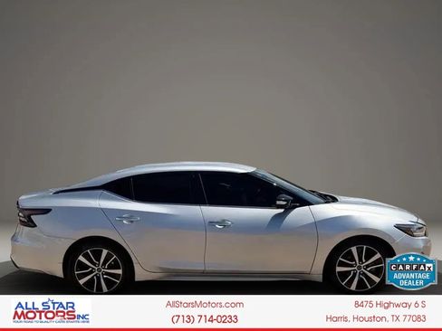 Used 2023 Nissan Maxima SV w/ Floor Mat Group FWD image 5