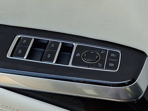 Certified 2026 Cadillac Escalade Sport w/ LPO, ONYX Package AWD/4WD image 20