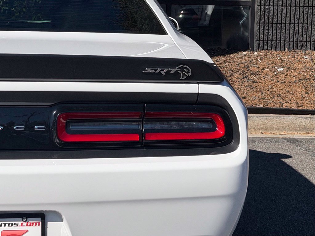 Used 2020 Dodge Challenger SRT Hellcat w/ Plus Package RWD image 16