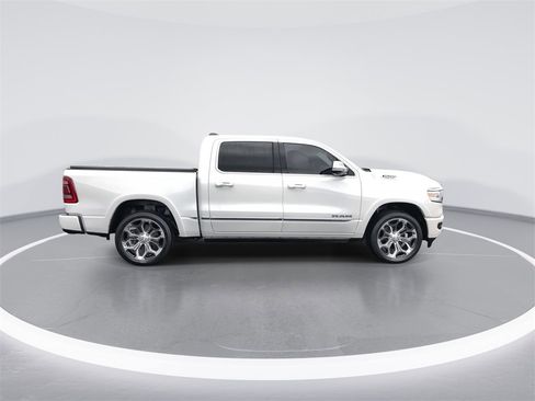 Used 2020 RAM 1500 Limited w/ Body Color Bumper Group image 9