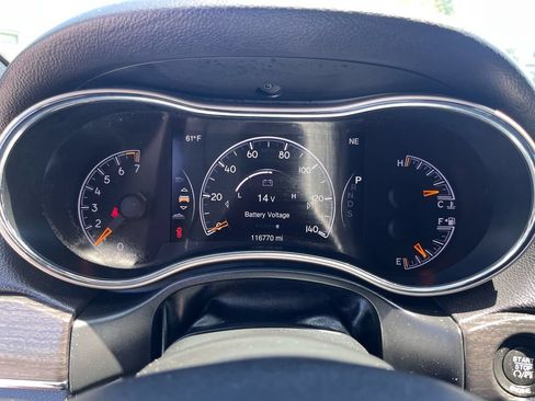 Used 2014 Jeep Grand Cherokee Limited AWD/4WD image 16