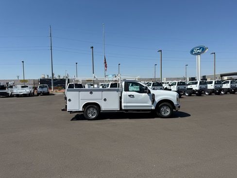 New 2026 Ford F250 XL w/ XL Chrome Package RWD image 2