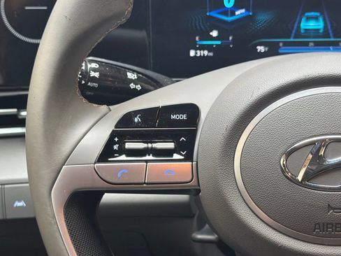 Certified 2023 Hyundai Elantra SEL w/ Convenience Package FWD image 19