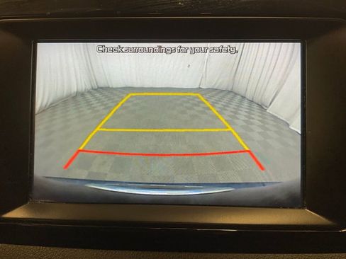 Used 2017 Kia Niro LX image 21