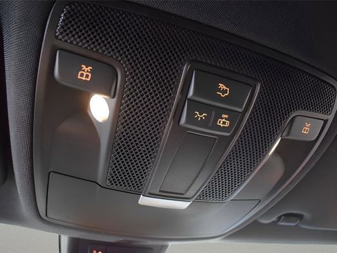 Used 2015 Mercedes-Benz GLA 45 AMG 4MATIC image 28