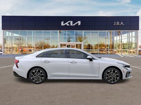 New 2026 Kia K5 EX image 7