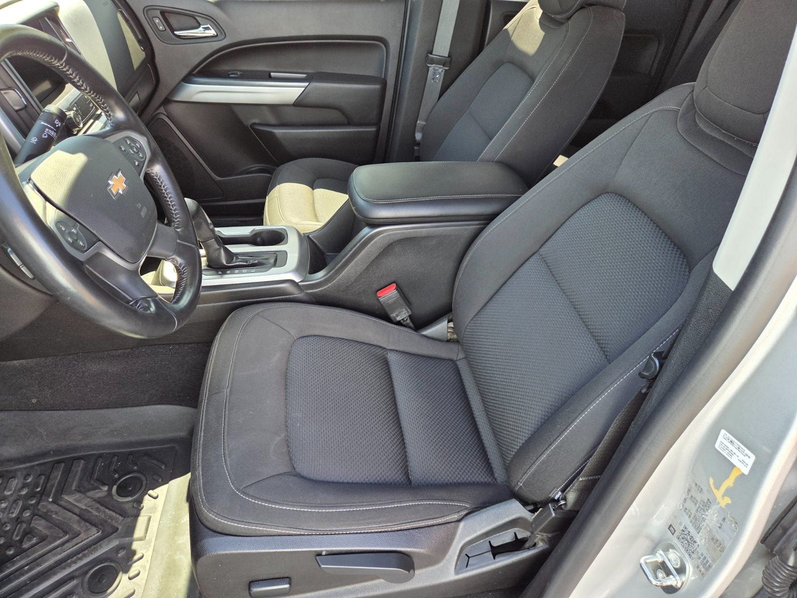 Used 2020 Chevrolet Colorado LT RWD image 8