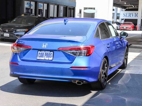 Used 2022 Honda Civic Sport image 11