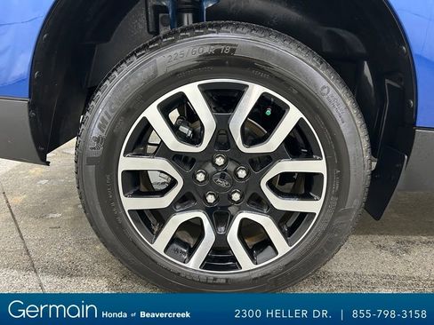 Used 2024 Ford Maverick Lariat image 10