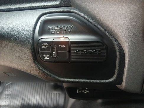 Used 2019 RAM 3500 Tradesman w/ Chrome Appearance Group image 50