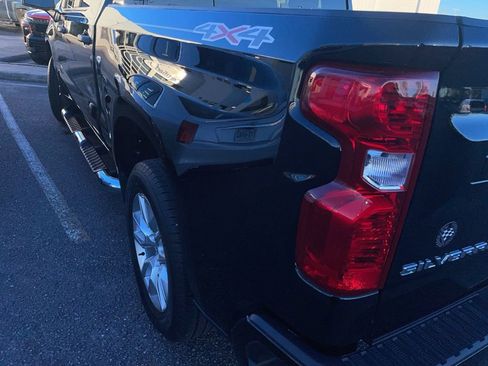 Used 2024 Chevrolet Silverado 1500 Custom image 4