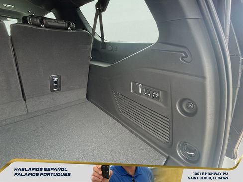 New 2026 Chevrolet Suburban LT w/ Comfort Package image 28