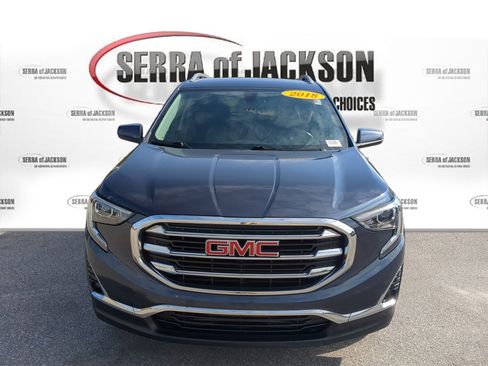 Used 2018 GMC Terrain SLT image 3