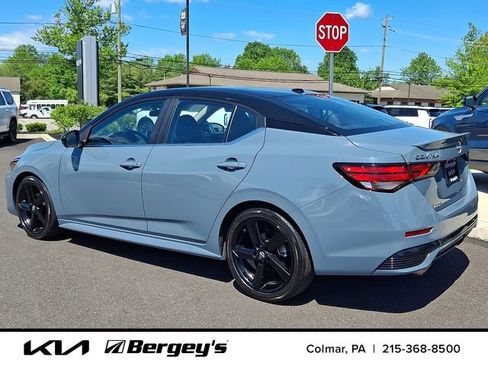 Used 2024 Nissan Sentra SR w/ SR Premium Package FWD image 8