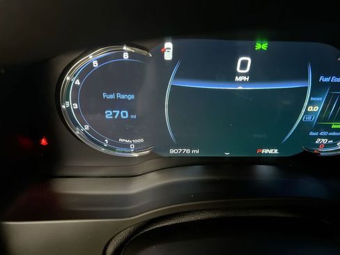 Used 2017 Cadillac Escalade ESV Luxury image 13