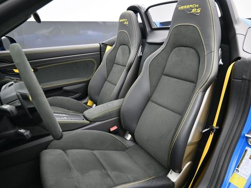 Certified 2025 Porsche 718 Boxster Spyder RS image 5