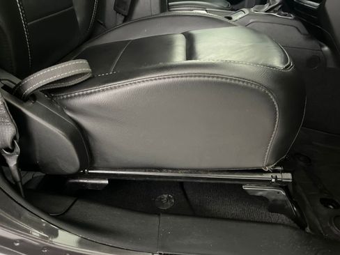 Used 2021 Jeep Wrangler Unlimited Sahara image 54