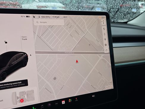 Used 2022 Tesla Model 3 Performance image 23