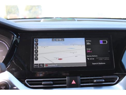 Used 2022 Kia Niro EX w/ Cold Weather Package image 26