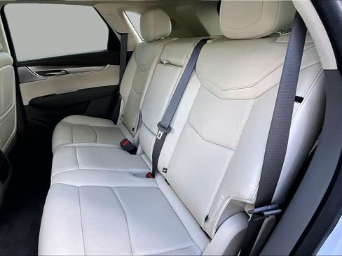 Used 2020 Cadillac XT5 Premium Luxury FWD image 21