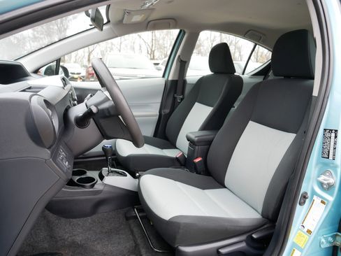 Used 2012 Toyota Prius C Three image 34