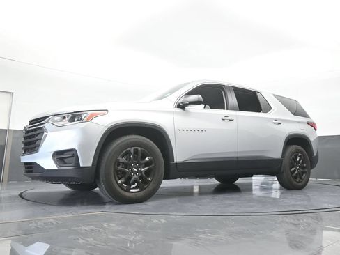 Used 2020 Chevrolet Traverse LS FWD image 52