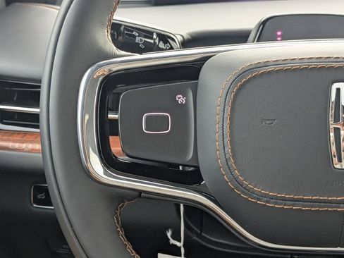 New 2025 Lincoln Navigator L Black Label image 29