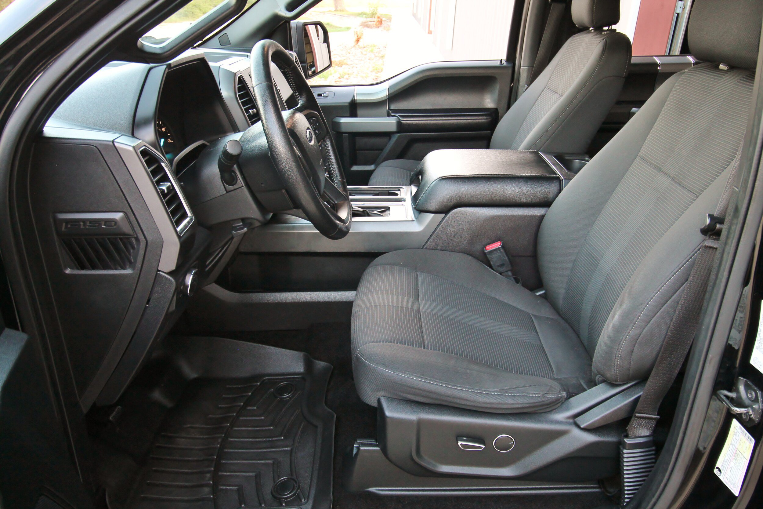 Used 2016 Ford F150 XLT w/ Equipment Group 301A Mid AWD/4WD image 22