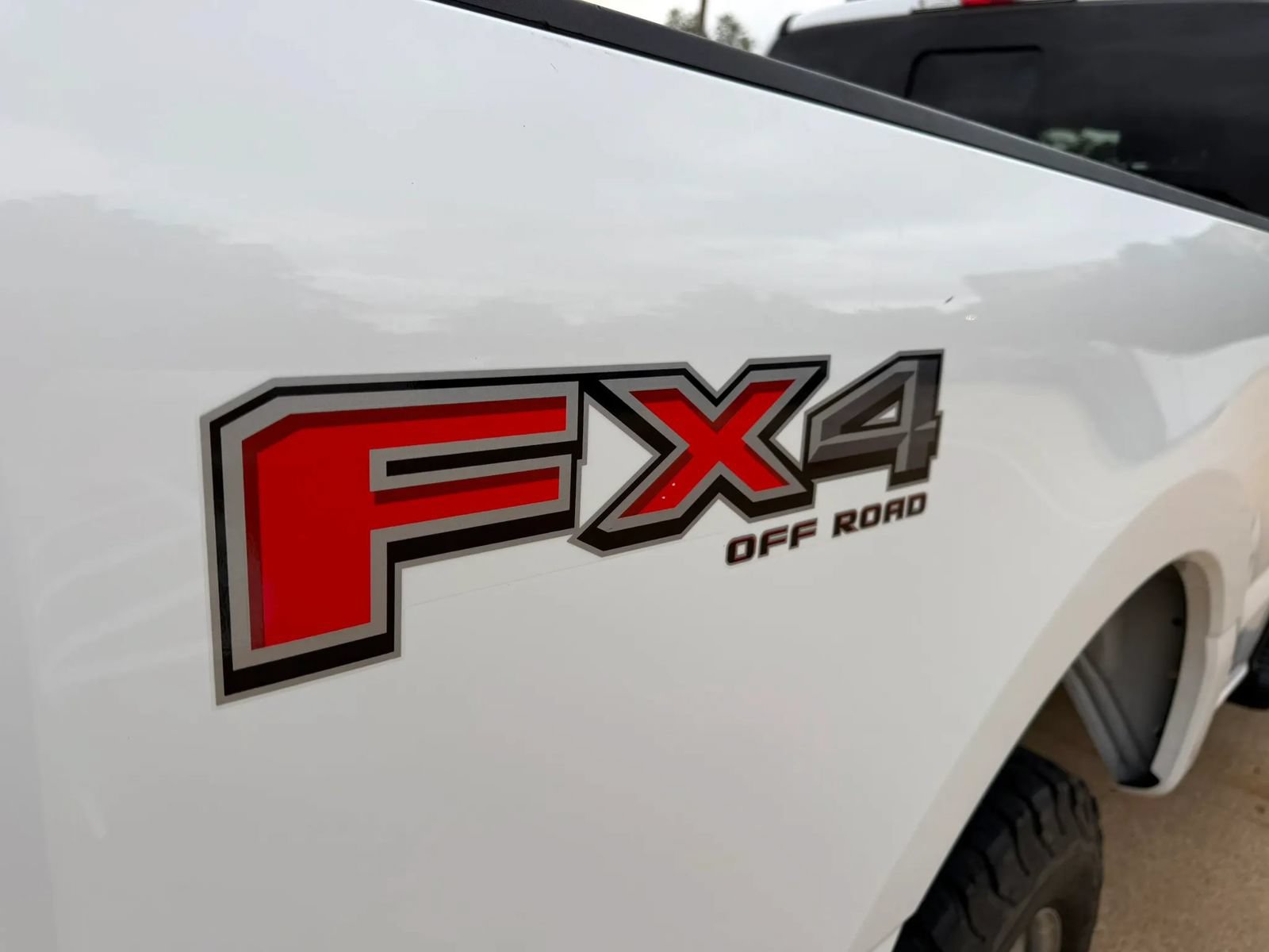 Used 2023 Ford F250 XL w/ XL Driver Assist Package AWD/4WD image 9