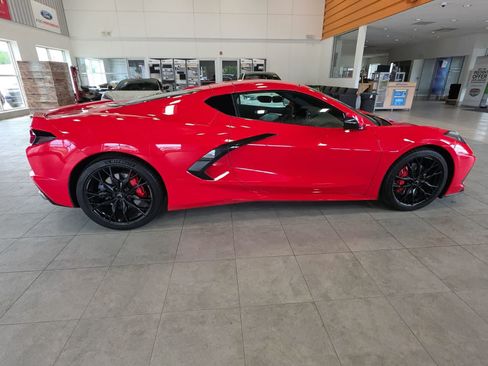 Used 2024 Chevrolet Corvette Stingray Preferred Cpe w/ 2LT RWD image 6