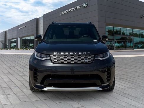 Used 2026 Land Rover Discovery Limited Edition AWD/4WD image 8