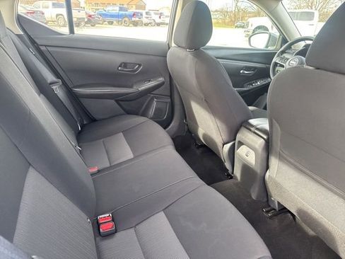 Used 2024 Nissan Sentra SV image 17